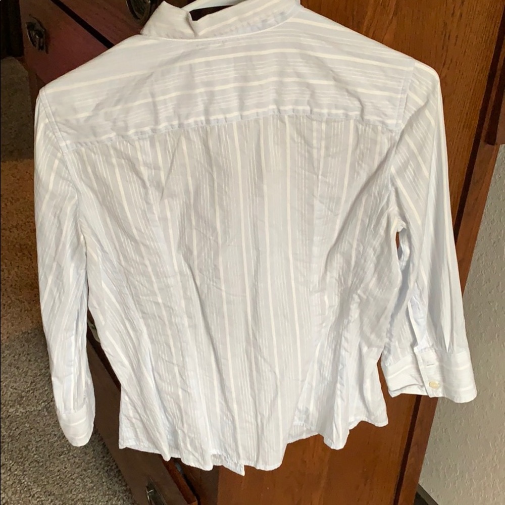 Button down shirt. - Picture 2 of 3